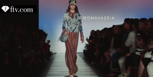 Фото фрагмента показа коллекции BCBG Max Azria весна-лето 2016 на Неделе моды в Нью-Йорке сентябрь 2015