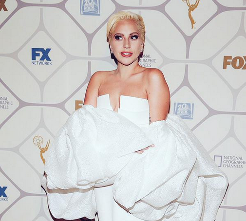 Леди Гага — «Женщина года 2015» по версии журнала Billboard совместно с телеканалом Lifetime